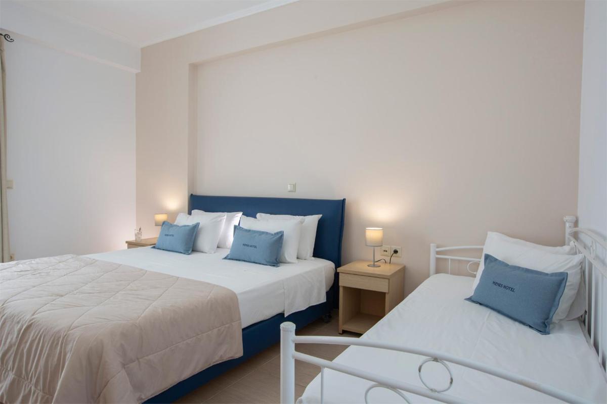 Menes Hotel Geni  Exterior photo